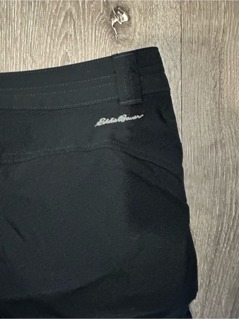 Eddie Bauer Black Capri Pants - Picture 4 of 8